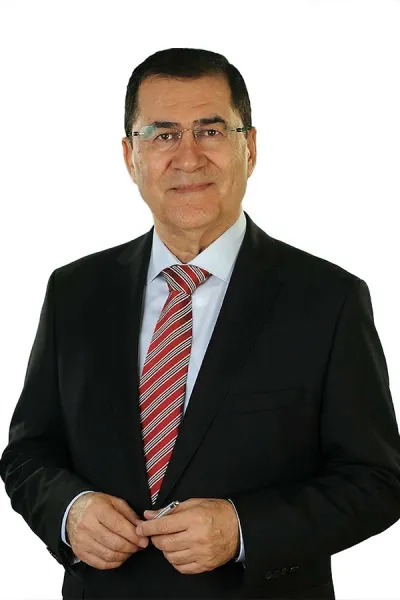 Dr. Prof. Dr. Musa Bali